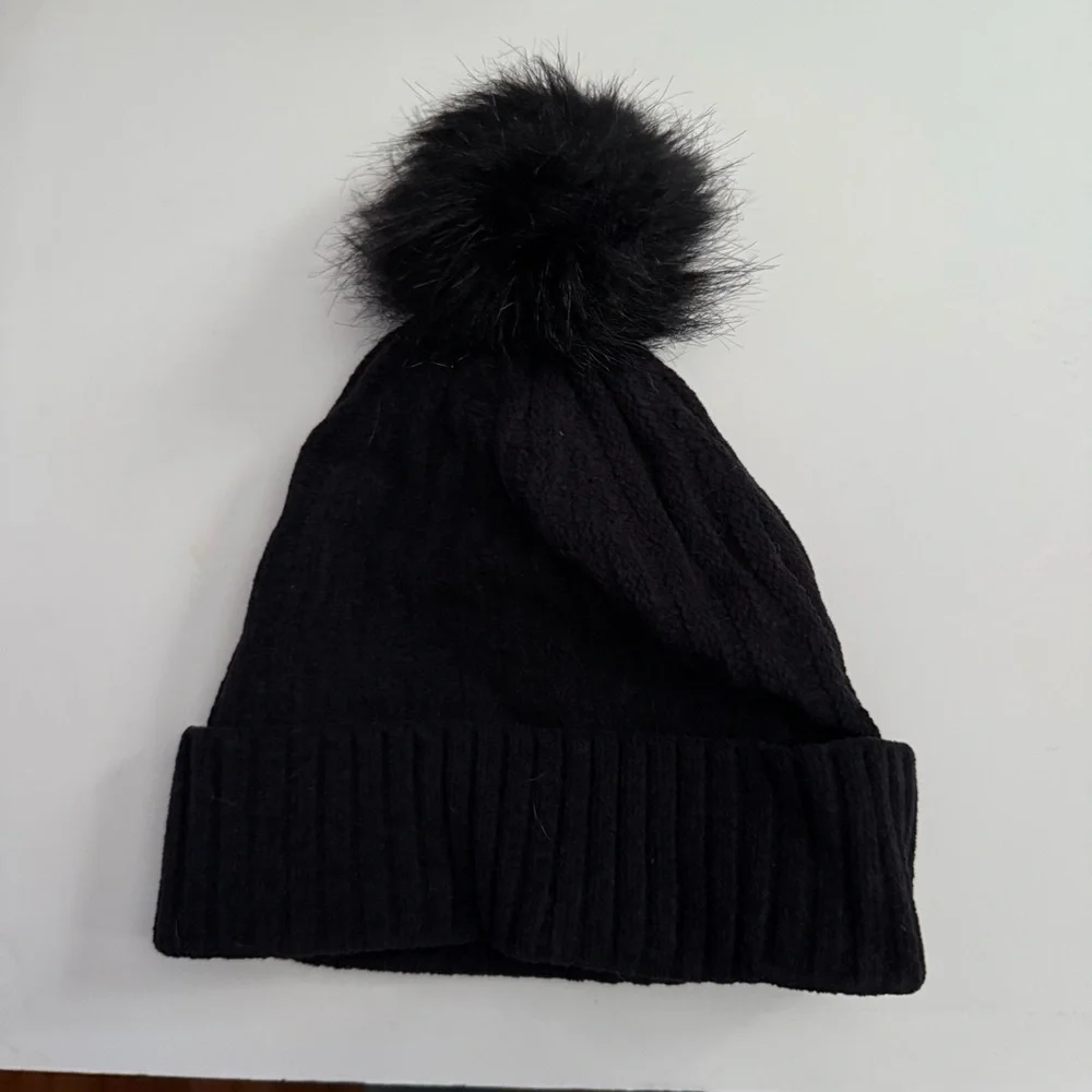Lululemon Athletica Black Knit Hat